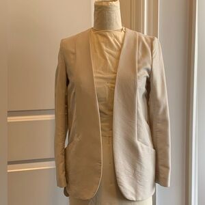 🎁 Boxing Week Mix & Match - 2 for $24 H&M Women's Cream Blazer